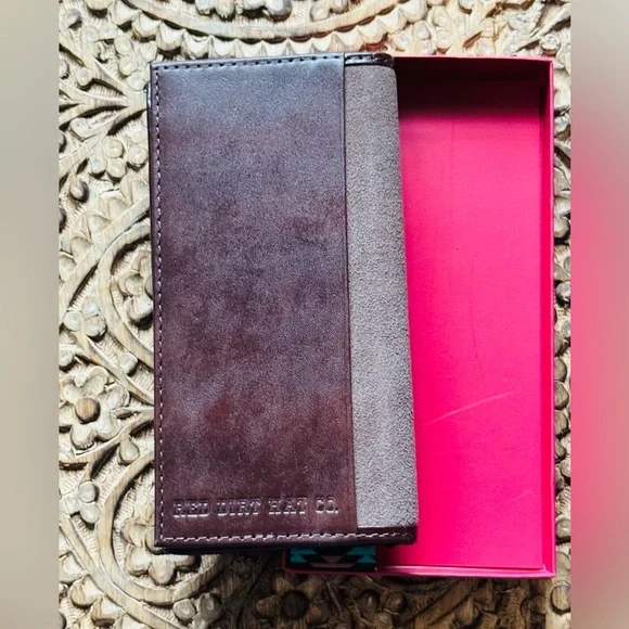 Red Dirt Hat Co Rodeo Wallet Brown Tan Leather Suede - Picture 7 of 9